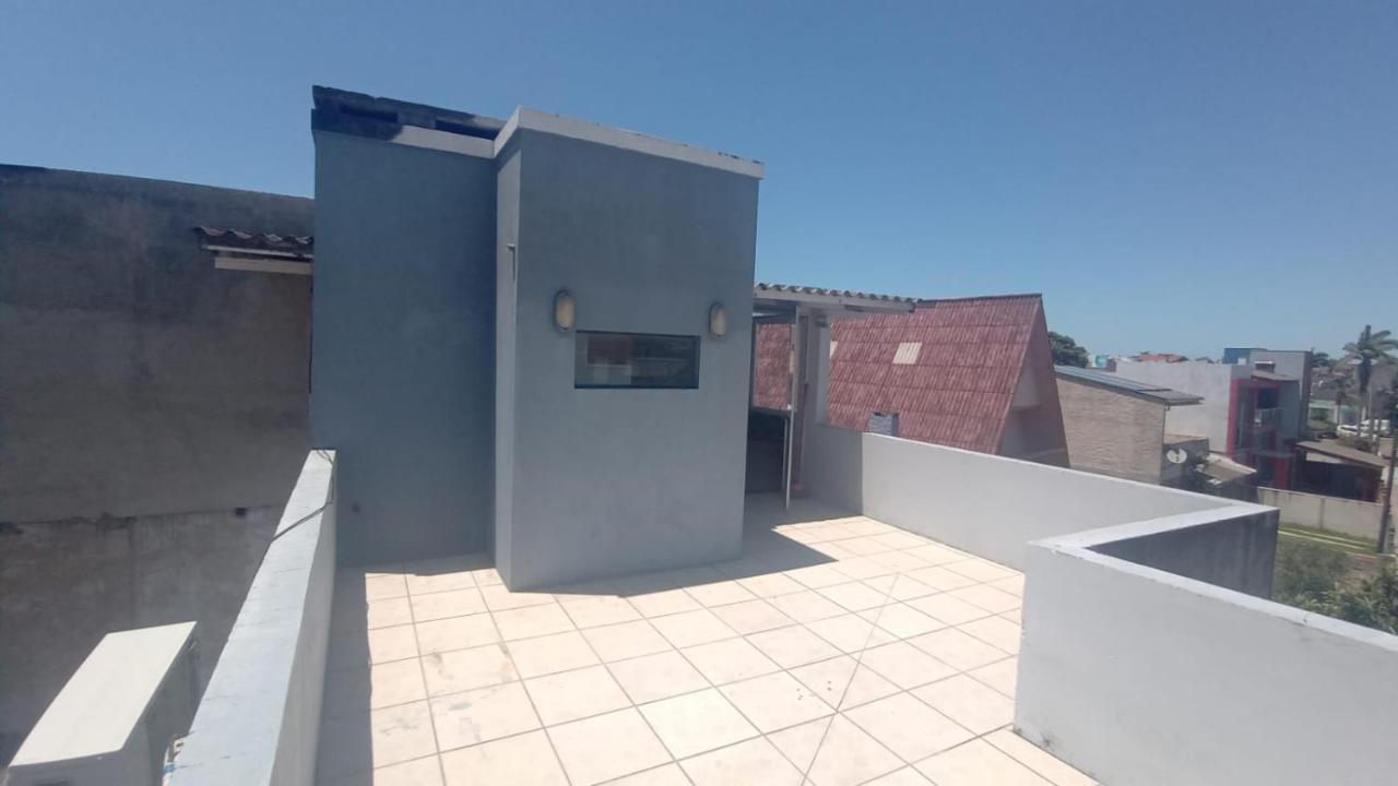 Sobrado Com Terraco E Area De Churrasqueira. Torres Extérieur photo